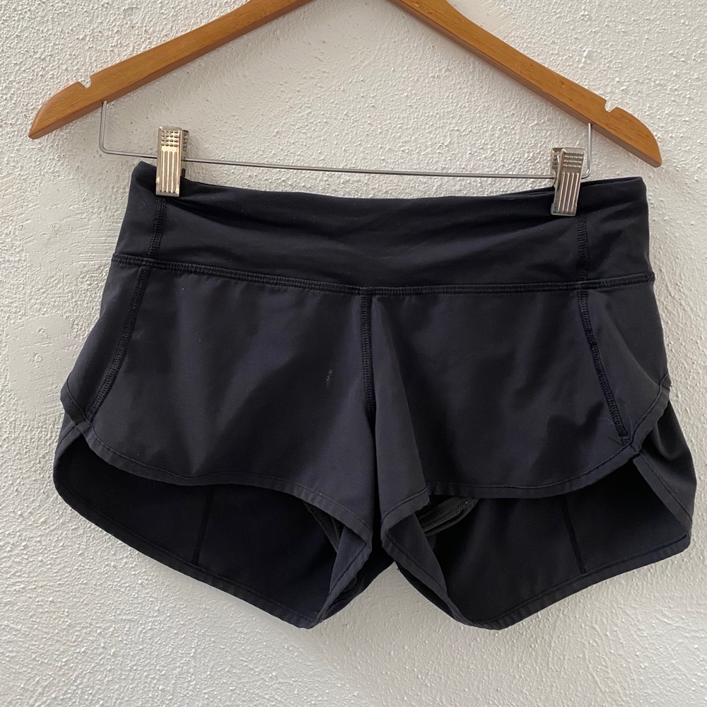 Lululemon speed up running shorts size 4.
